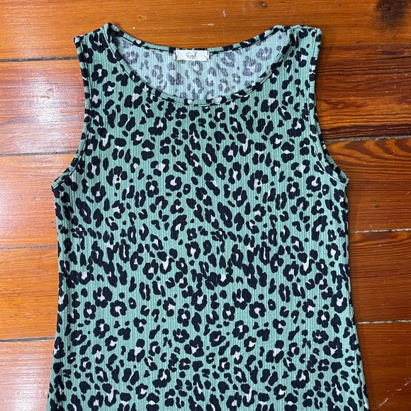 Easel Los Angeles Green Animal Print Midi Dress - Size Large - Picture 9 of 9
